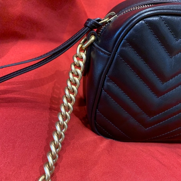Gucci Mini Marmont Crossbody bag - Picture 6 of 16